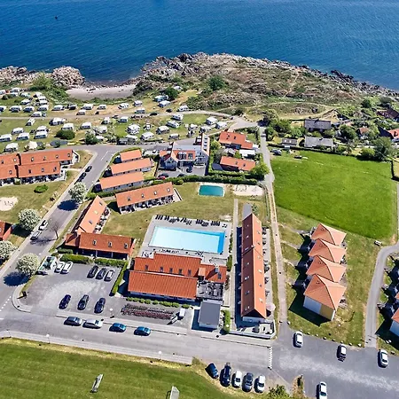 5 Person On A In * Gudhjem